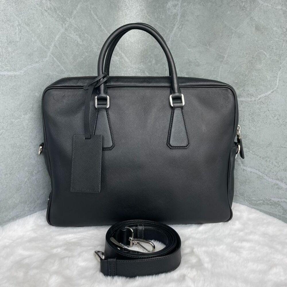 Prada Women Pre-Loved Bag Very Good Condition